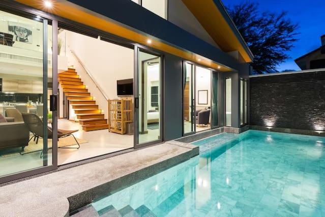Villa Crystal Two-Bedroom Private Pool Villa Phuket Ngoại thất bức ảnh