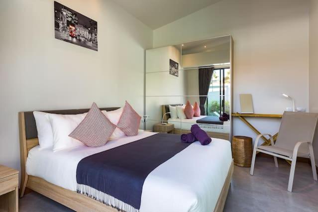 Villa Crystal Two-Bedroom Private Pool Villa Phuket Ngoại thất bức ảnh
