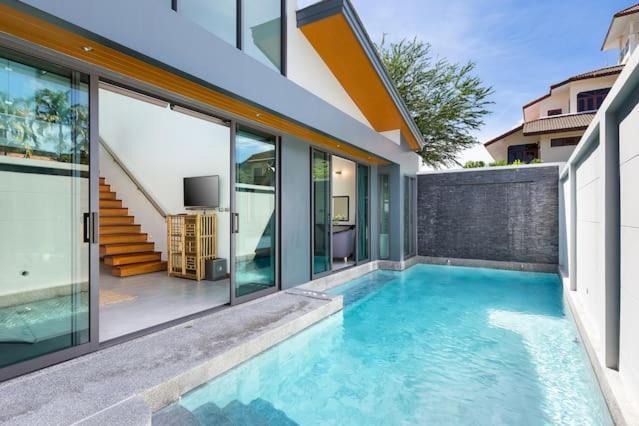 Villa Crystal Two-Bedroom Private Pool Villa Phuket Ngoại thất bức ảnh