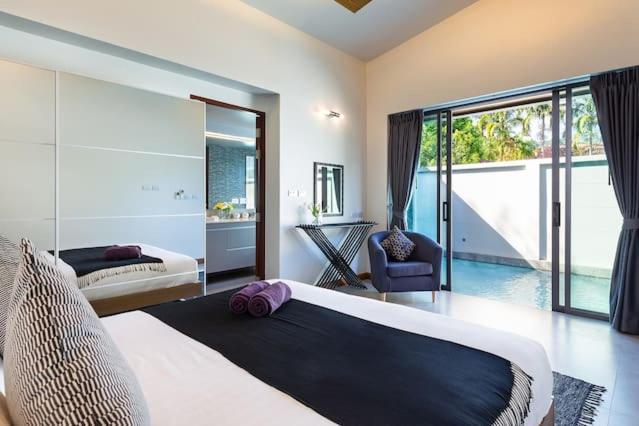 Villa Crystal Two-Bedroom Private Pool Villa Phuket Ngoại thất bức ảnh